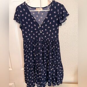 Jessica Simpson Navy Floral Knit Top